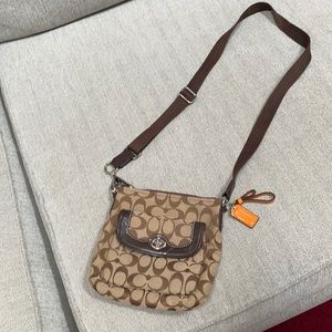 Coach Shoulder Handbag